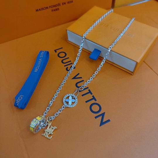 LV Necklace 11lyh383